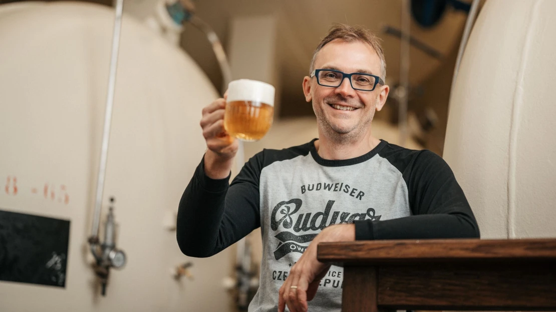 Trefit míru. Z&nbsp;piva se nesmí stát nápoj starých pánů, říká šéf Budvaru