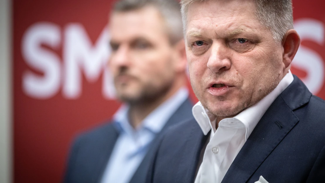 Robert Fico je zpět. Jeho strana zvítězila ve slovenských volbách