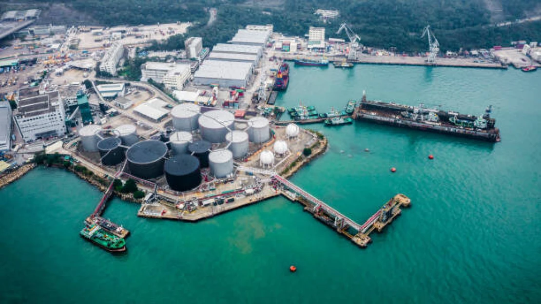 Ropný gigant Exxon Mobil kupuje svého konkurenta. Zajistí si těžbu na desetiletí
