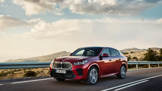 Prodej hybridů do konce května stoupl o&nbsp;35 procent. Nejvíce táhne Toyota, Škoda a&nbsp;BMW  