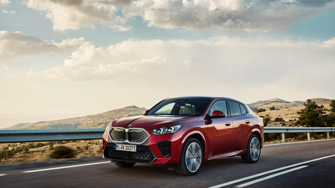 Prodej hybridů do konce května stoupl o&nbsp;35 procent. Nejvíce táhne Toyota, Škoda a&nbsp;BMW  
