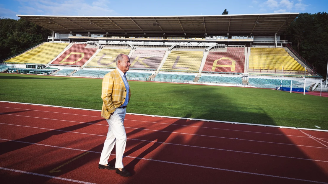Dukla v&nbsp;srdci. Miliardář Petr Paukner o&nbsp;jeho životní fotbalové vášni