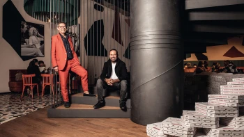 Dva kamarádi přenesli do Čech L’Osterii a&nbsp;odstartovali hvězdnou jízdu