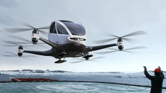 Drony řízené AI jako veřejná doprava? Odborníci odhadují začátek do deseti let
