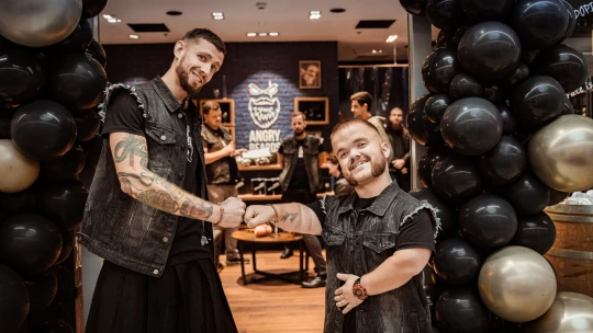 Vstříc čtvrtmiliardové hranici. Angry Beards letos vyhlížejí výrazný nárůst tržeb