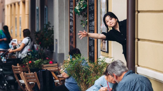 Nudle jako závislost. Číňanka si otevřela v&nbsp;Praze autentickou restauraci