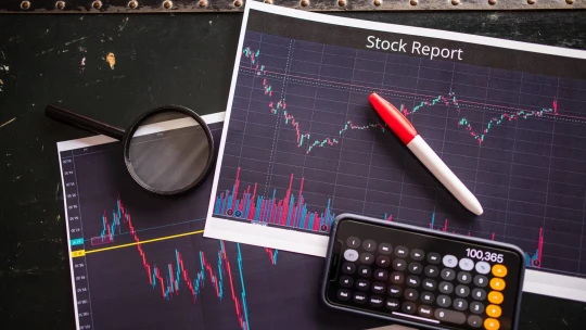 Mateřská firma Googlu míří do Dow Jonesu. Index dál posiluje technologické zastoupení