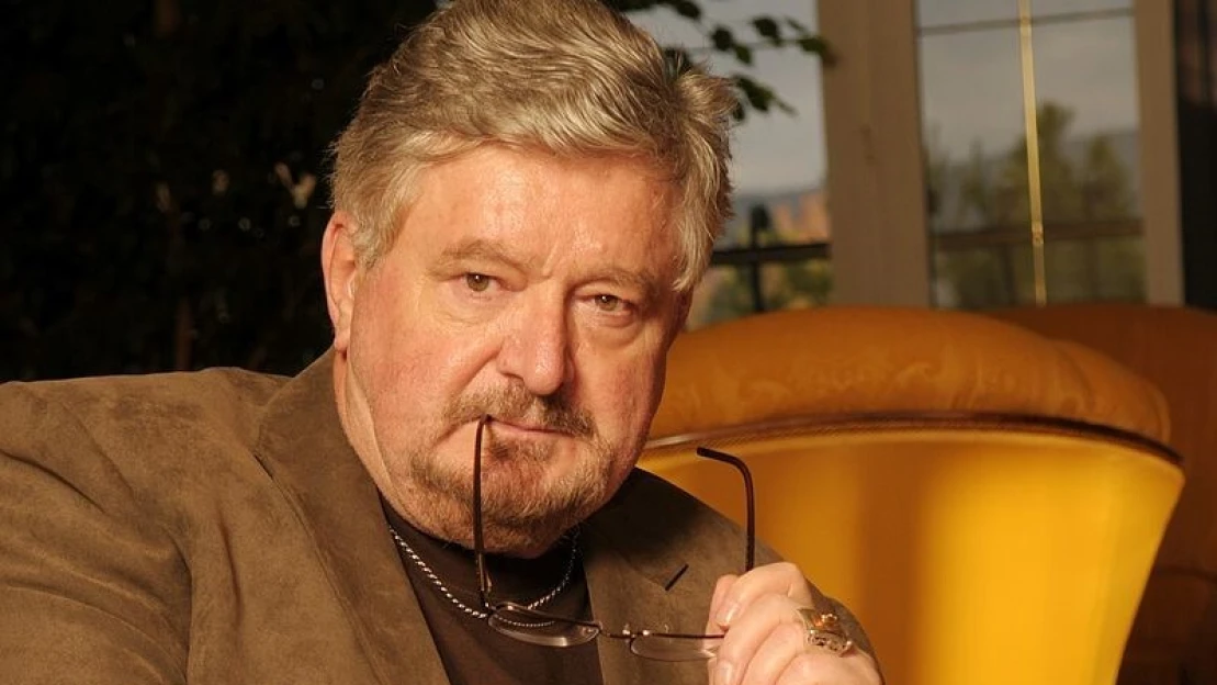 Zemřel česko-americký ekonom Milan Zelený. Bylo mu 81 let