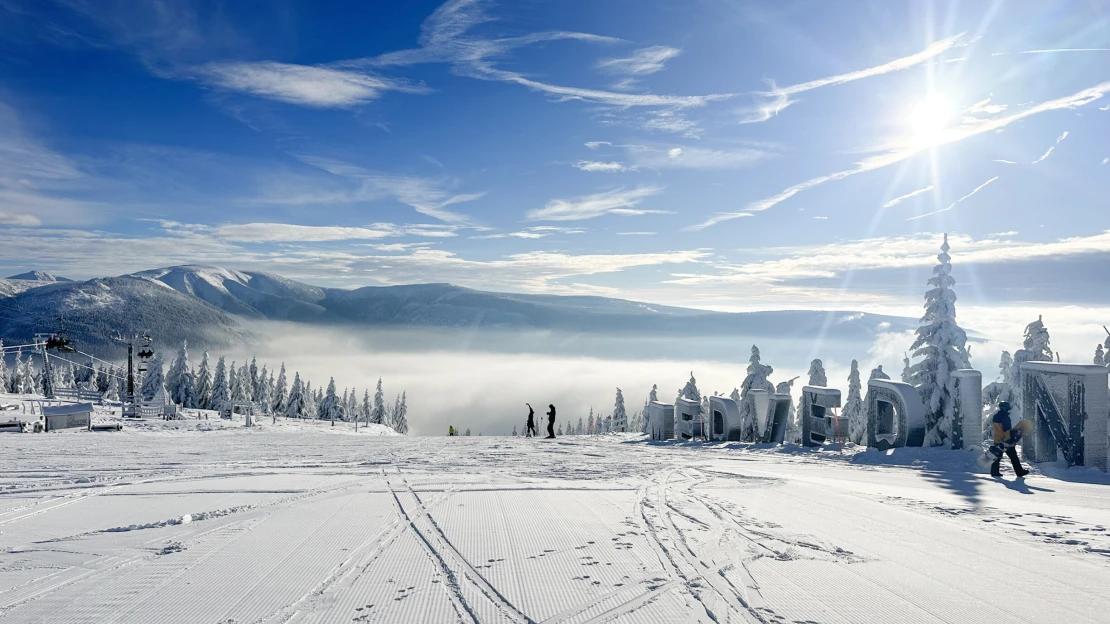 Skiareál Špindlerův Mlýn otevírá další sjezdovky a&nbsp;chystá nabitý sobotní opening
