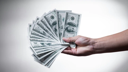 Americká centrální banka nechala stejnou úrokovou sazbu. Je nejvyšší za dvaadvacet let