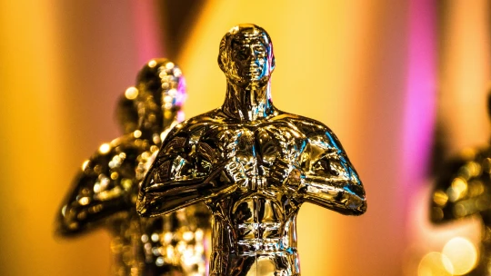 Kdo chce Oscara, musí být vidět. Za kampaně utrácí filmaři stovky milionů
