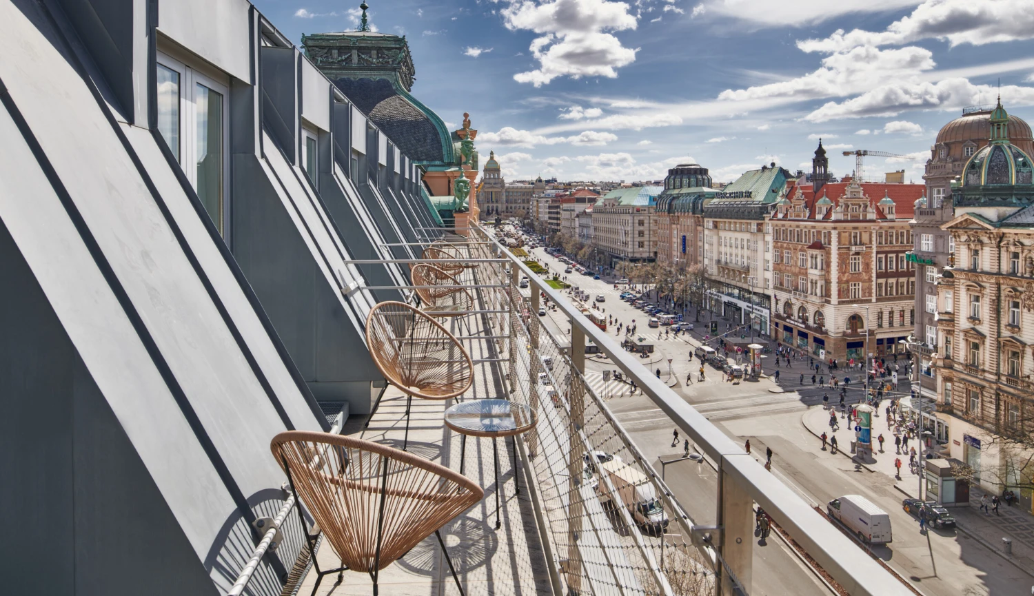 Začínali s jedním bytem na Žižkově. Teď mají nejvíc apartmánových hotelů v Praze