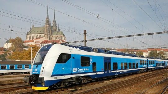 Jízdné se letos v&nbsp;prosinci zvýší maximálně o&nbsp;inflaci, prohlásil šéf Českých drah