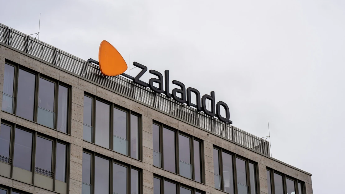 Zalando se ve čtvrtletí vrátilo k růstu. Pomohly prémiové značky