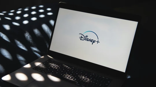 Streamingové služby Disneyho jsou poprvé v zisku. Firma zvýšila celoroční výhled