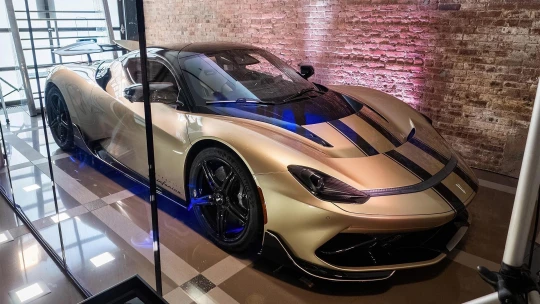 Jako v&nbsp;Gotham City. Gadgety Batmana se prodávaly v domě za 900 milionů