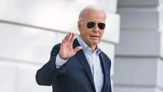 Ranní výběr: Joe Biden se zdravý vrací do Bílého domu a&nbsp;Češi pronikají na Balkán