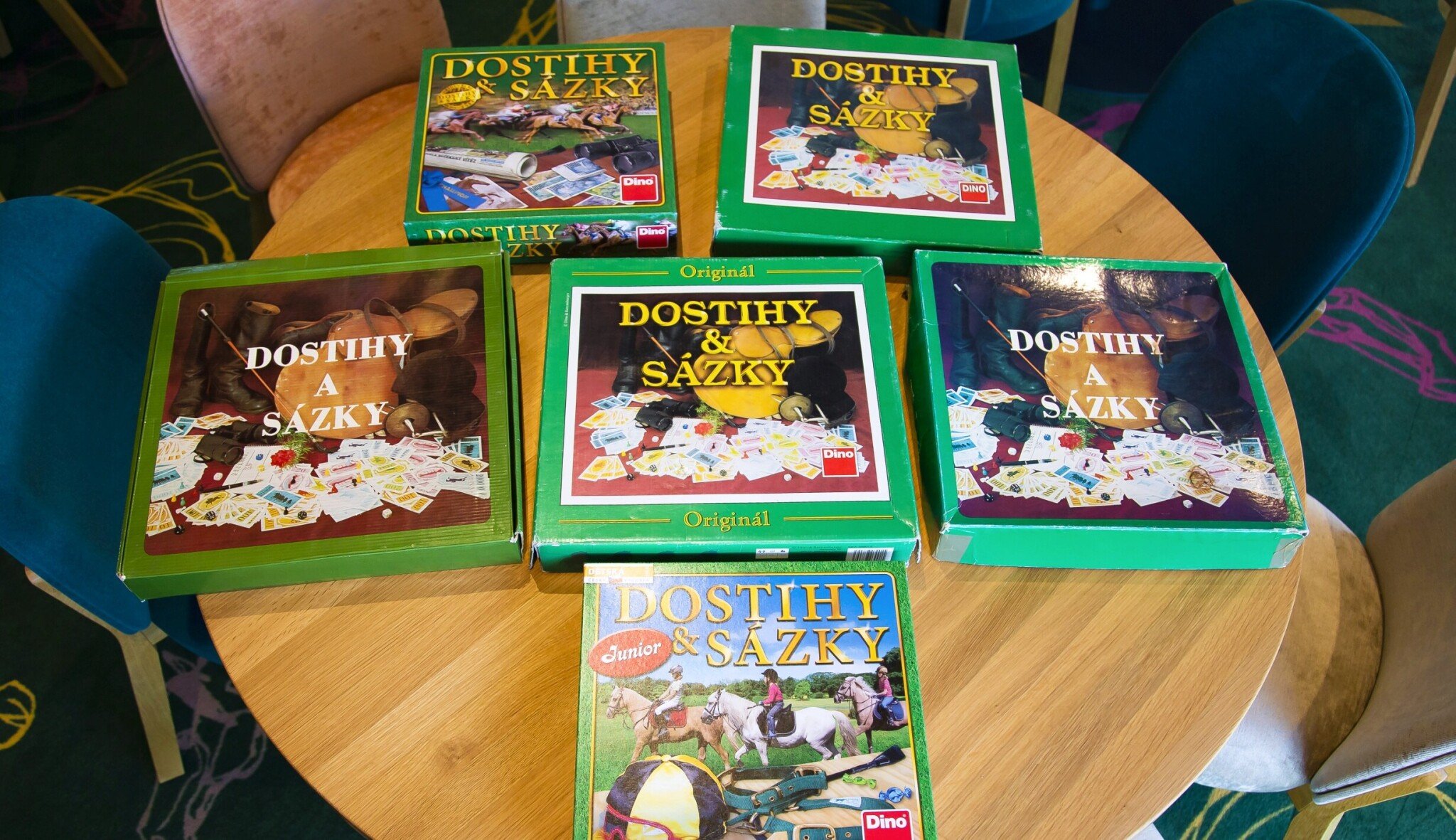 Dostihy a sázky
