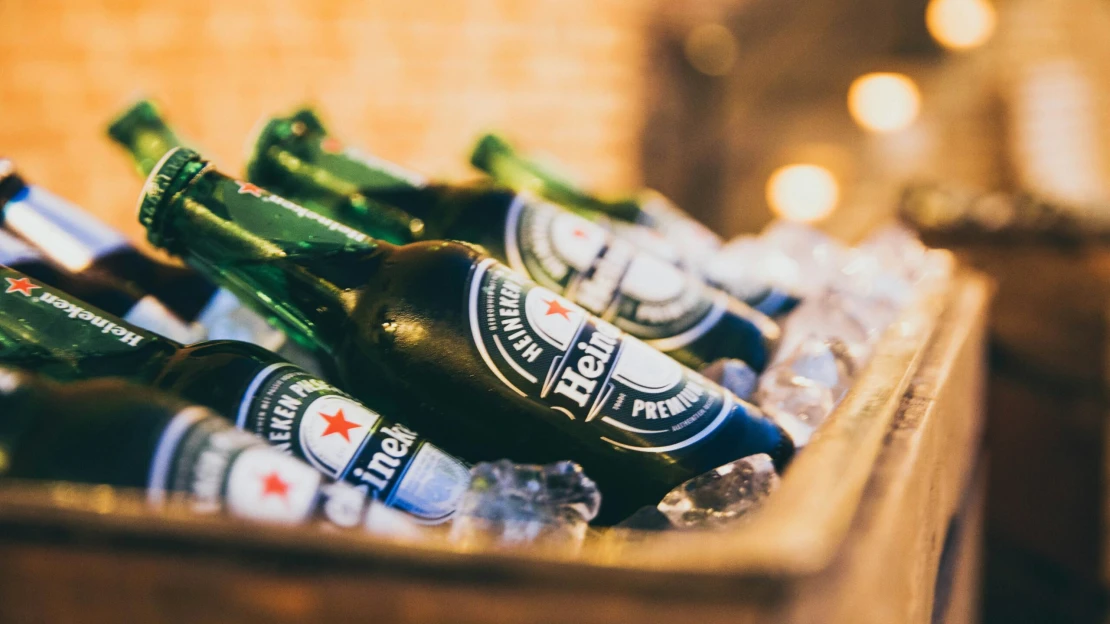 Zisk Heinekenu v&nbsp;pololetí klesl o&nbsp;čtyři procenta. Tržby lehce stouply