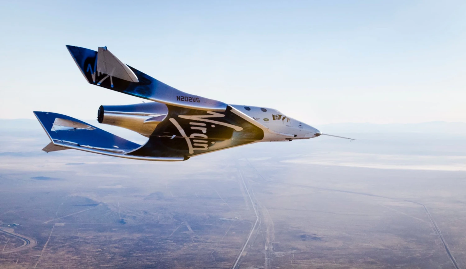 Vesmírné ambice v&nbsp;ohrožení. Volný pád akcií Virgin Galactic nebere konce