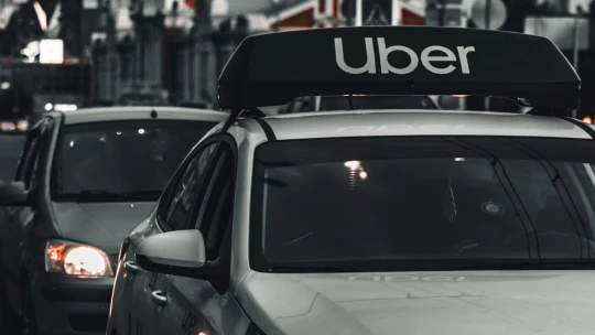 Uber chce převzít Delivery Hero. Vznikla by tím největší síť rozvozu jídla mimo Čínu