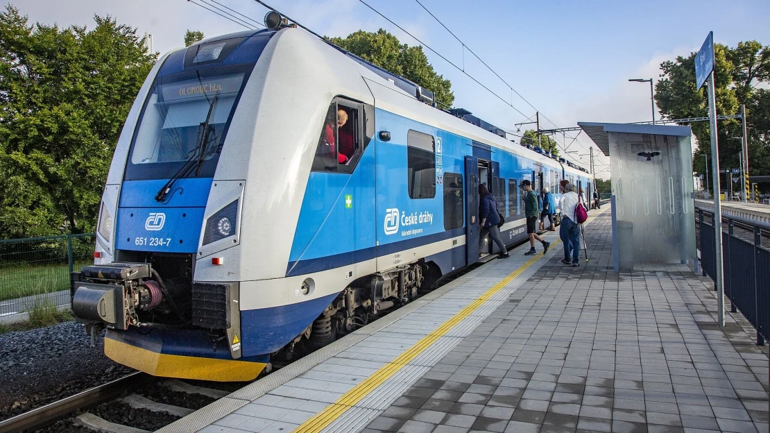 České dráhy budou od prosince zdražovat. Ceny jízdenek porostou průměrně o pět procent