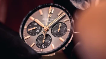 Nezastavit ani na vteřinu. Breitling slaví 140 let a je v životní kondici