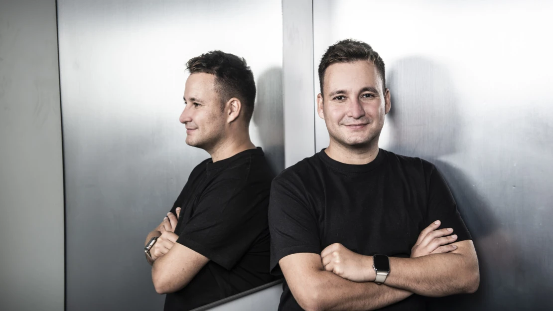 Qerko zavádí nový poplatek. Za každou platbu si účtuje tři koruny