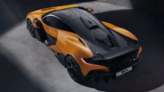 Dvě miliardy dolarů pro McLaren. Automobilka chystá expanzi a&nbsp;vstup do SUV světa
