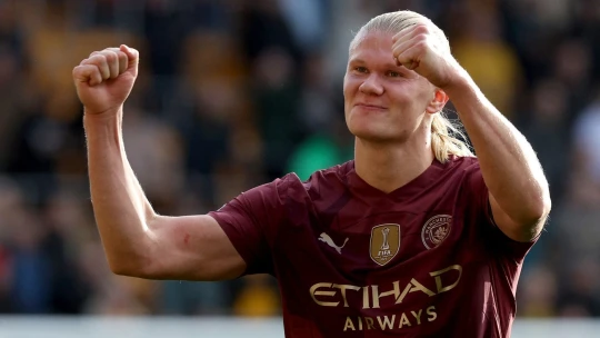 Víkendový výběr: Haaland do druhé ligy? Manchester City se provinil proti finančním pravidlům