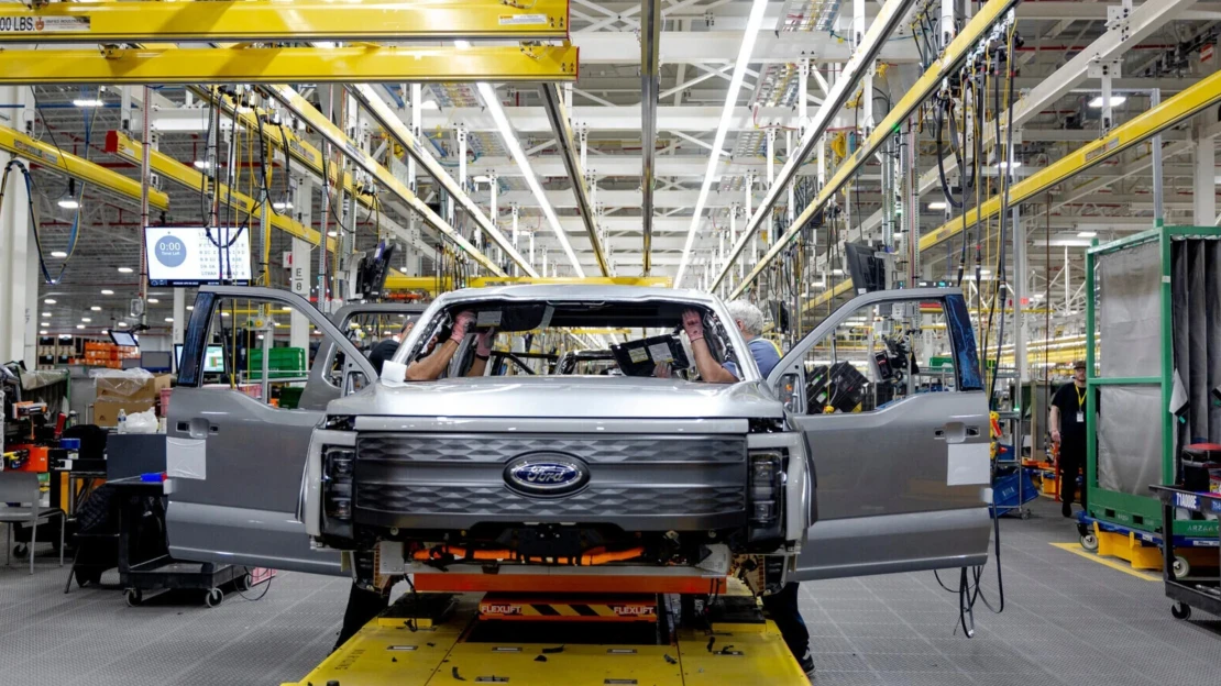 Ford bojuje se slabou poptávkou. V&nbsp;Německu zruší dalších tisíc pracovních míst