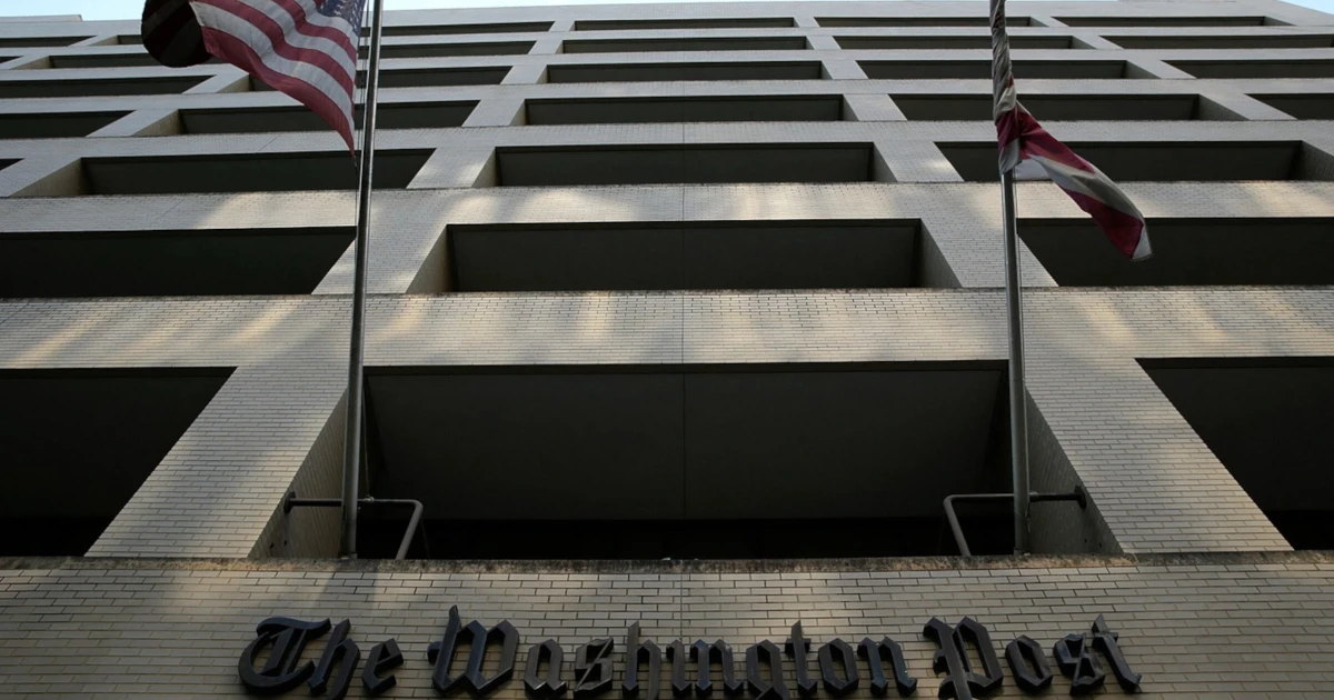 Ranní výběr: Přichází první elektrické ferrari a odchází kdysi slavný deník