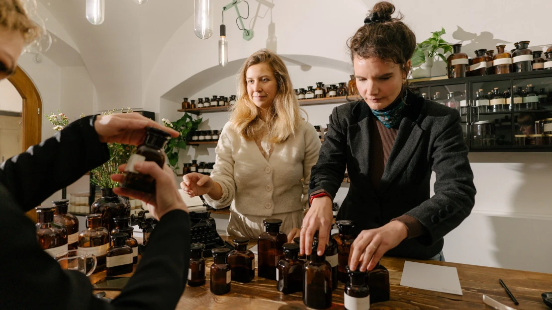 Vůně na míru. Jak se v Perfumed Prague mění parfémy v umělecká díla