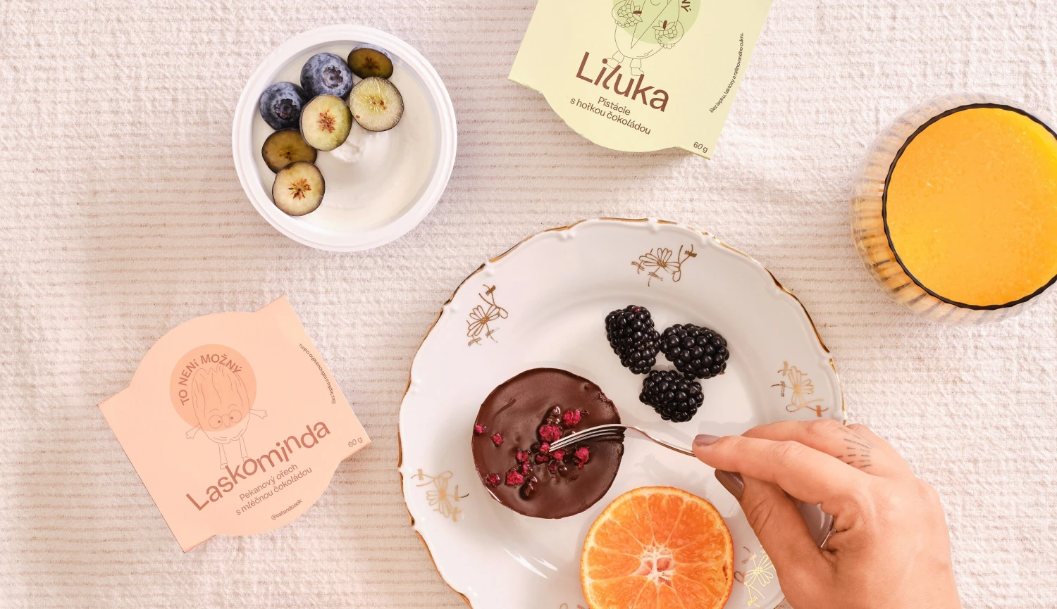 Ve Zrádcích poznali, jak kápě mění lidi. Tak Krugovi spustili značku převleků