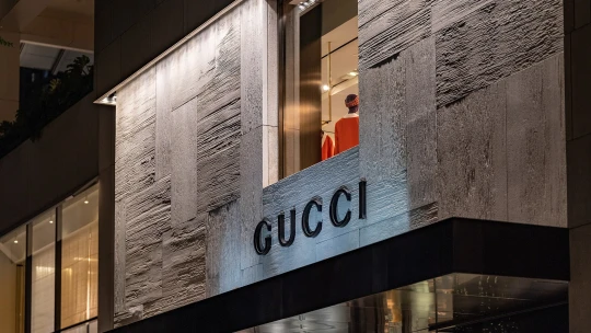 Gucci, Chloé i Loewe. Brusel kvůli cenovým praktikám rozdával pokuty