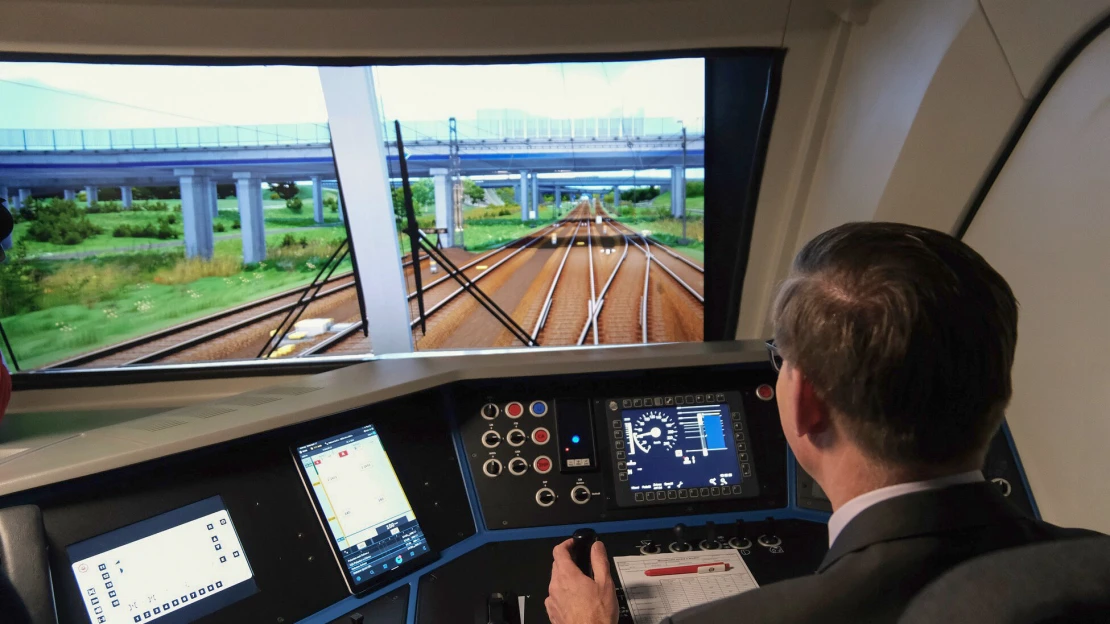 Nečekaní průkopníci. ČD Cargo jako první v Česku využívá byznysového AI asistenta
