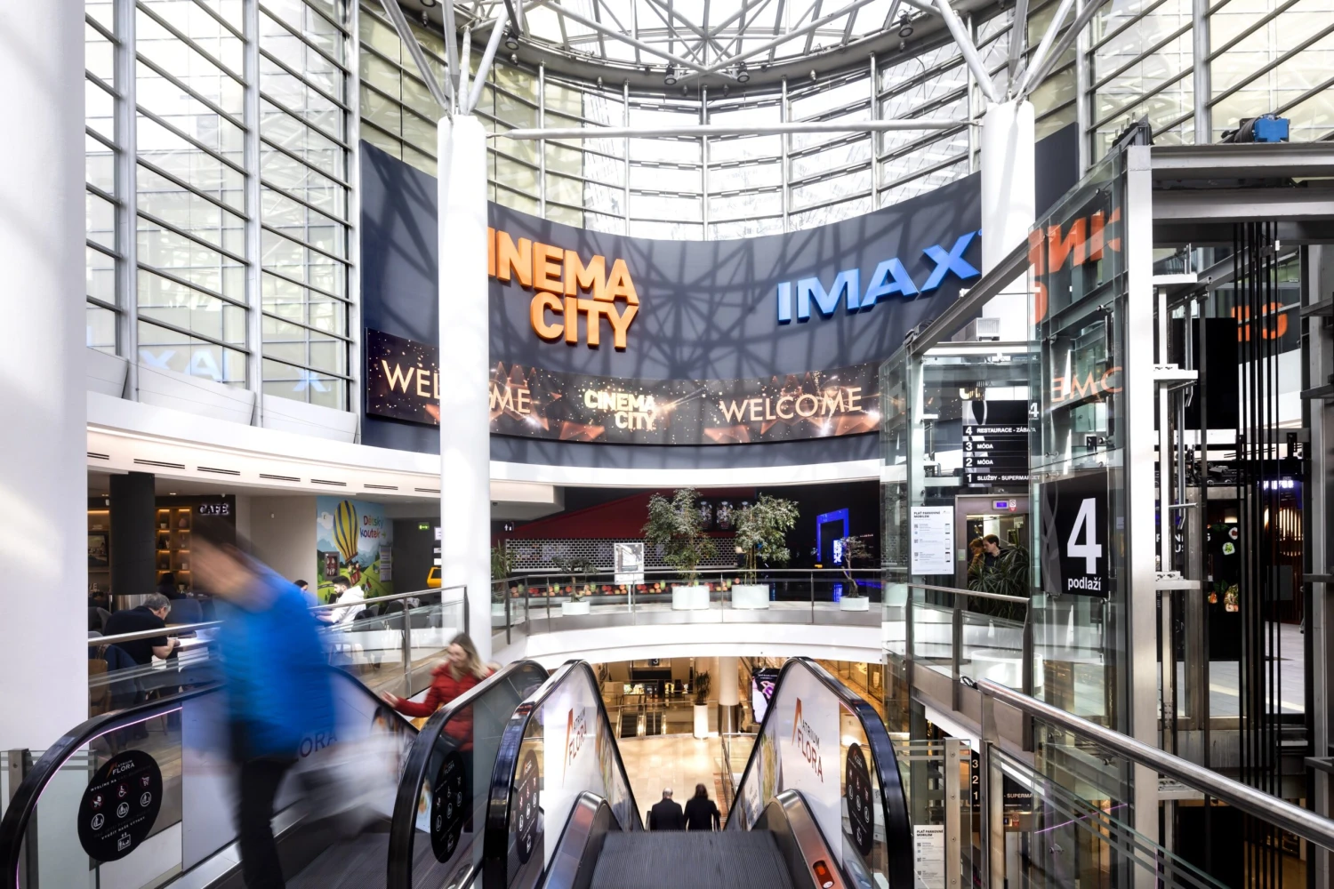 Flora teď nepokvete. Se zavřením metra čekají obchodníky nižší tržby až do Vánoc