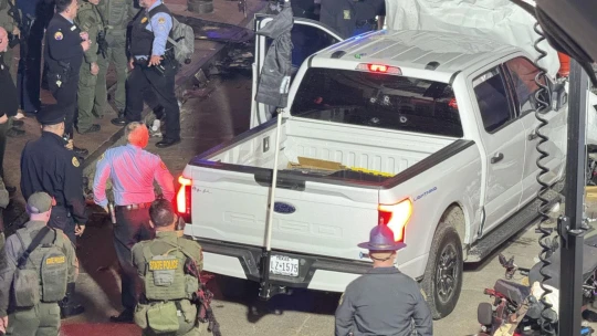 V New Orleans do davu vjelo nákladní auto. Zemřelo patnáct lidí