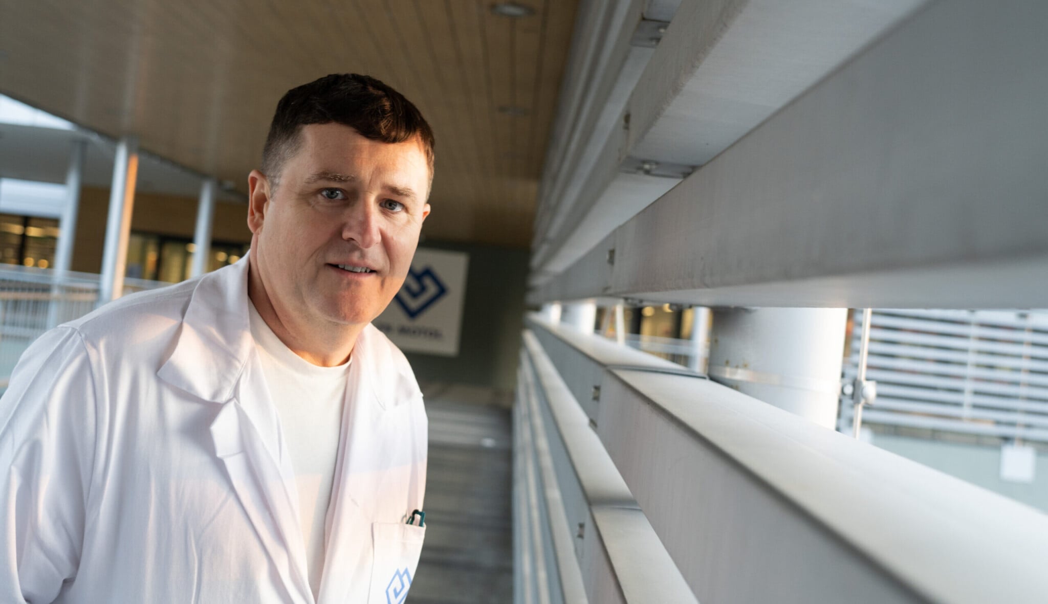 Nepřežírat se, jít na koncert. Lékařské špičky prozrazují, co dělají pro své zdraví