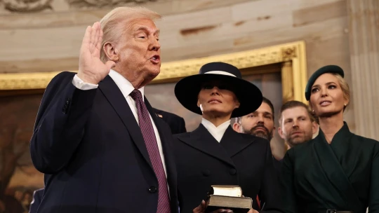 Royal styl v Kapitolu aneb jak Trumpovy dámy ovládly power dressing