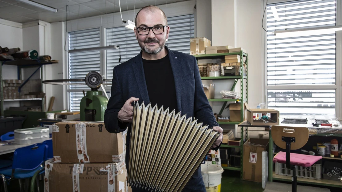 Nenápadné české prvenství. Firma z Loun vyrábí srdce harmonik pro celý svět
