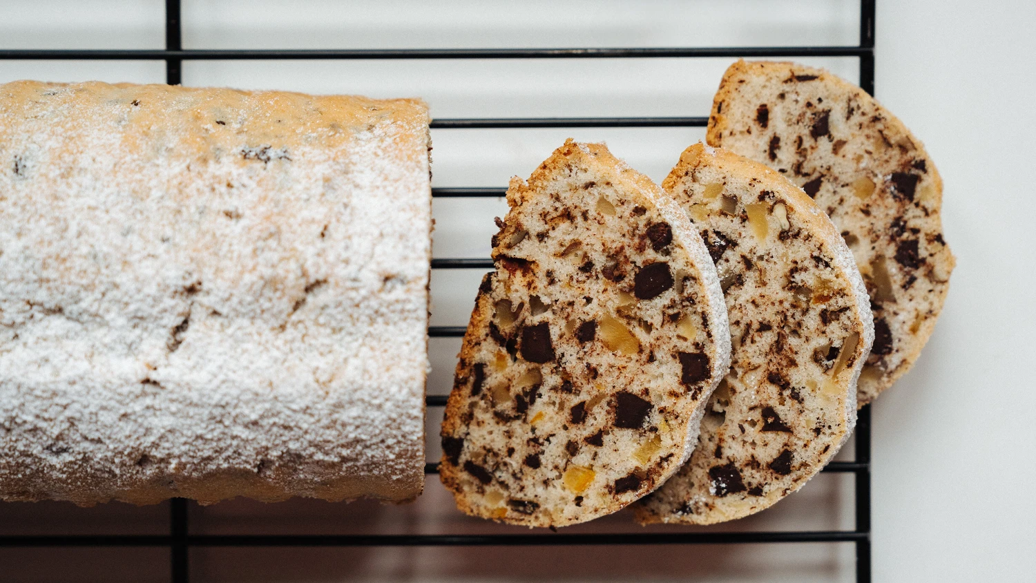 Oldie, avšak velmi goodie. Jednoduchý retro bílkový chlebíček