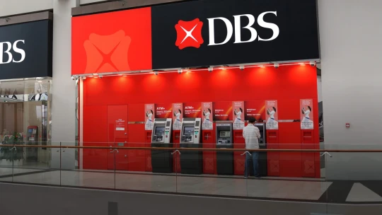 Největší singapurská banka DBS zruší tisíce pracovních pozic. Zaměstnance nahradí AI