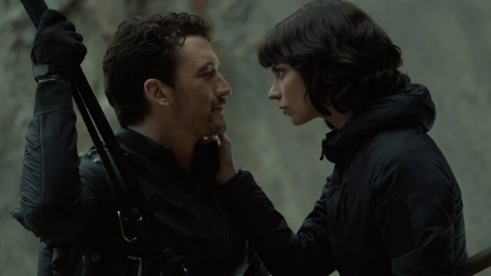 Láska přes mířidla pušky. Proč si na Valentýna nedat romantický sci-fi horor?