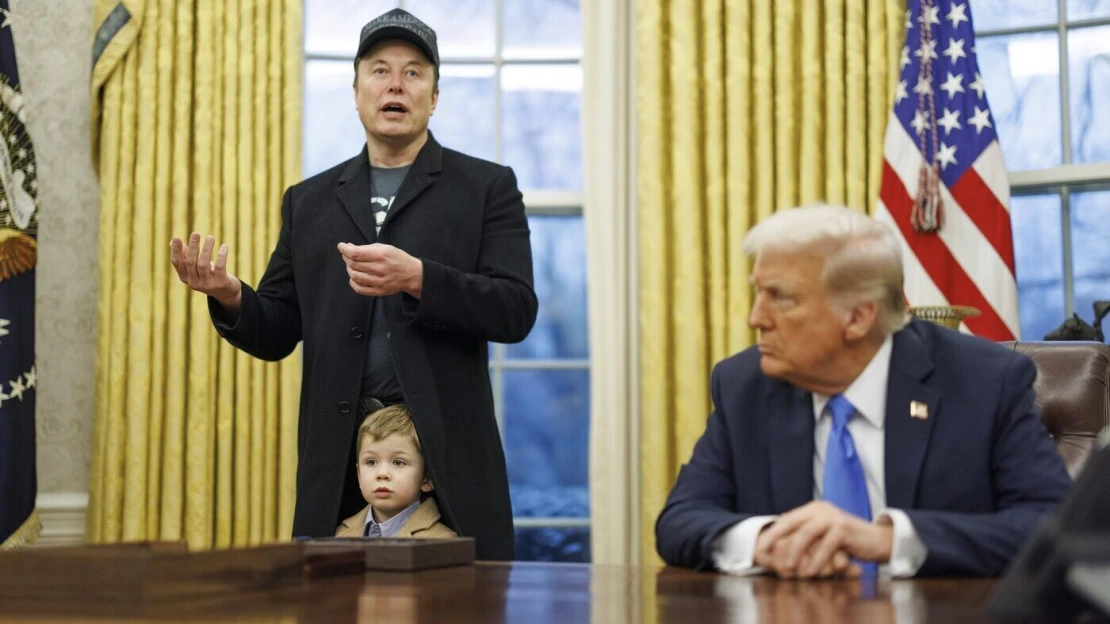 Bude skákat, jak Čína píská? Musk v čele DOGE budí obavy ze střetu zájmů