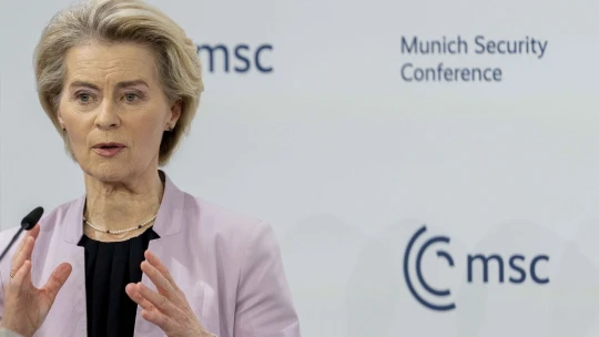 Emisní cíle EU jsou nereálné, míní zástupci automobilového průmyslu. Žádají přehodnocení