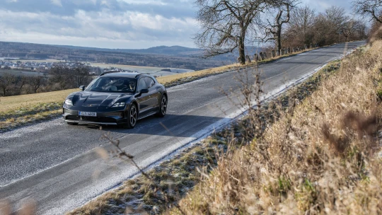 Porsche Taycan, generace druhá. Proč je tohle nejlepší elektromobil?