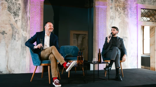 Ranní výběr: Víme, kdo v Česku určuje směr i jak se daří Oneplay