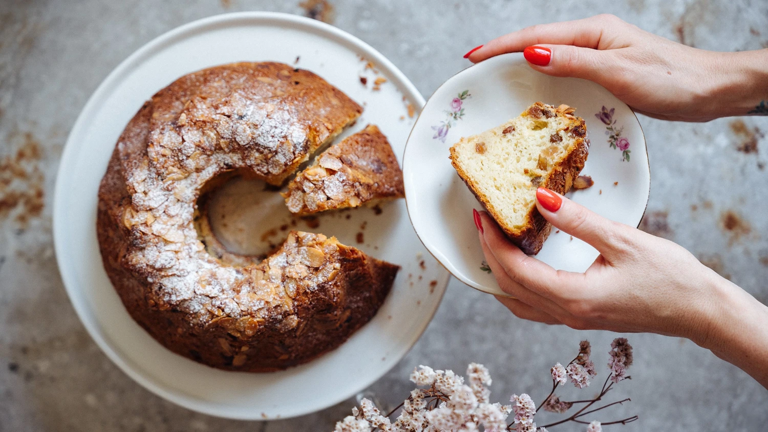 Vánočková bábovka. Alsaský kouglof s opilými rozinkami