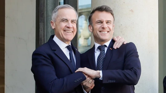 Carney vycestoval do Evropy. Na počest si vybral dva spoluzakladatele Kanady